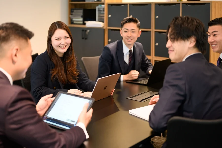 研修で土台をつくり、休日125日で長く続ける不動産営業